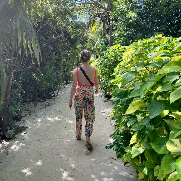 Meet your Posher, Emma - Picture 1 of 1